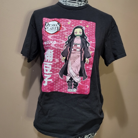 *5/$25 Sale* Demon Slayer Nezuko Unisex Black Tee Sz M - Picture 1 of 5